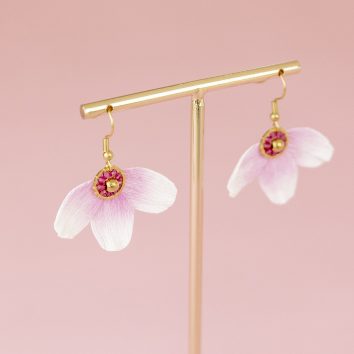 BouclesSakuraBlanches